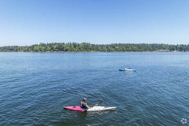 Residents of Goldcrest can practice aquatic sports on Budd Inlet.