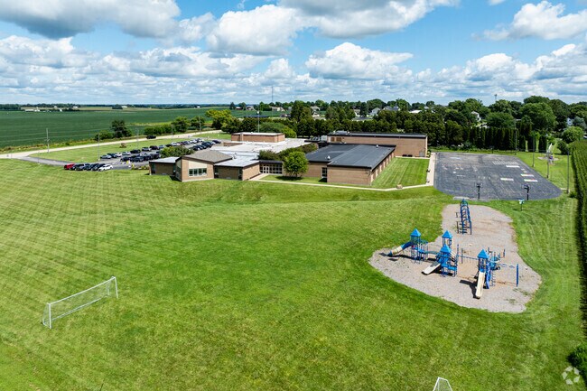 Monroe Center Elementary School