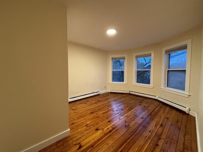 68 Pleasant St unit 66-3, Cambridge, MA 02139 - photo 6