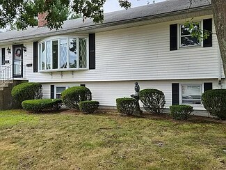 253 Elm St Unit 2, Warwick, RI 02888