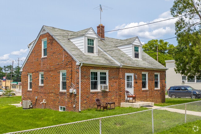 Single family cape cods in Eddystone have fenced in yards, perfect for the pets to run around.