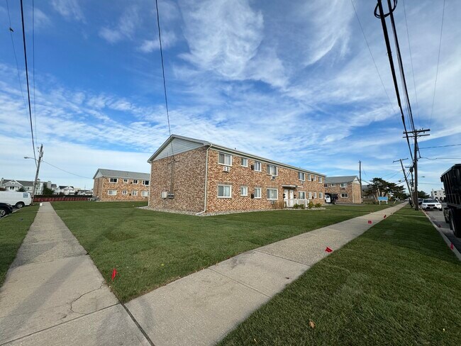 One Ocean Residences, Belmar, NJ 07719 - photo 6