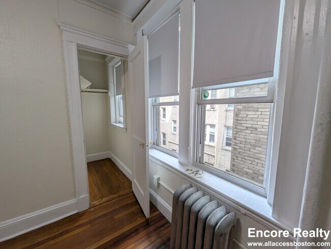 1175 Boylston St unit 24, Boston, MA 02215 - photo 3