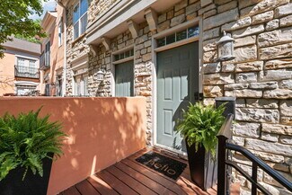 931 Spur Ln, Indianapolis, IN 46220