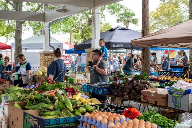 Hamlet families enjoy the weekly Farmers Market at the Pavilion at Port Orange.