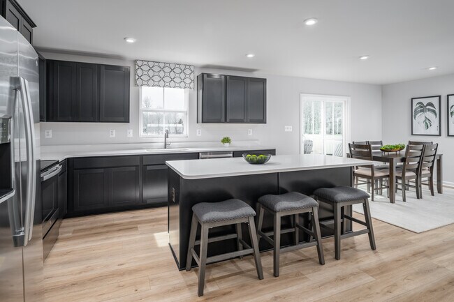 330 Pointers Dr unit 36142209, West Point, VA 23181 - photo 2