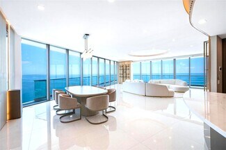 18975 Collins Ave, Sunny Isles Beach, FL 33160