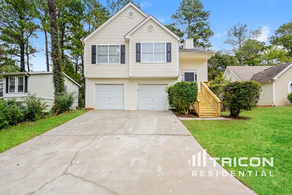 8762 Edenton Way, Jonesboro, GA 30238 - photo 1