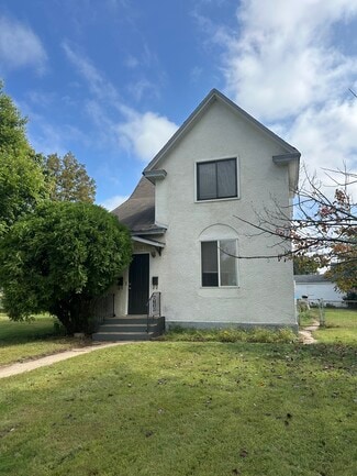 3829 Bloomington Ave, Minneapolis, MN 55407