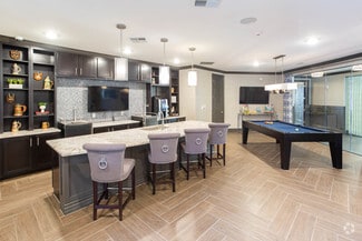 9500 Williamsburg Plaza, Louisville, KY 40222