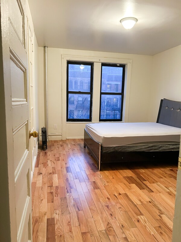477 W 140th St, New York, NY 10031 - photo 2