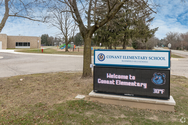 Conant Elementary School, Rankings & Reviews - Homes.com