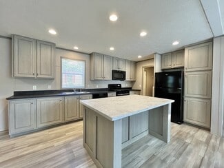 3701 2nd St, Coralville, IA 52241
