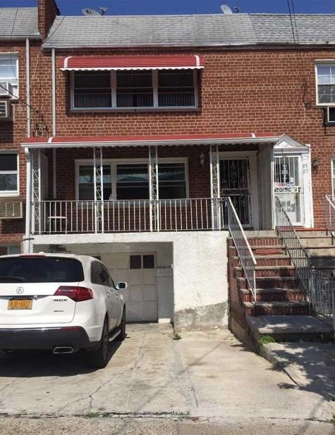 85-25-85-75 75th St Unit 2 FL, Queens, NY 11421