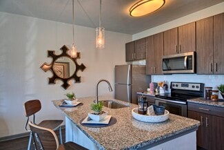 2509 Cattlemen Rd, Sarasota, FL 34232