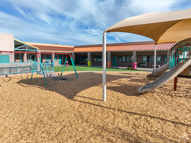 Horseshoe Trails Elementary School, Rankings & Reviews - Homes.com