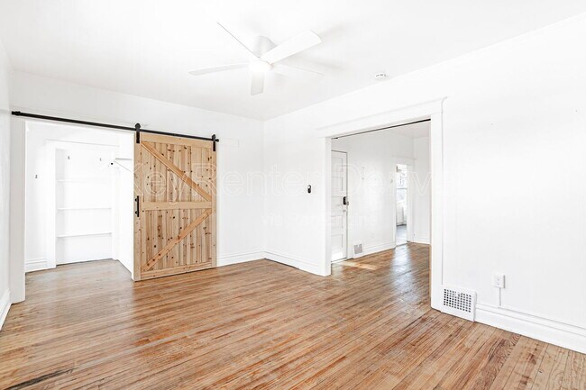 227 S Logan St unit 2, Denver, CO 80209 - photo 4