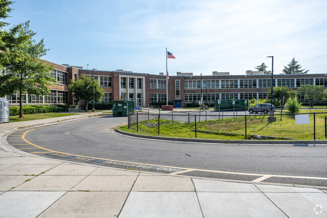Wiley H. Bates Middle School in Annapolis has 682 students.