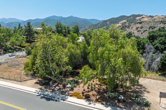 Wildrose is close to the beauty of nature and the wilderness areas of the Santa Ana mountains.