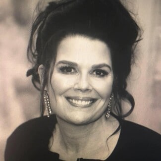 Kathy Elliot