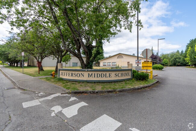 Jefferson Middle School in Olympia encourages students to succeed.