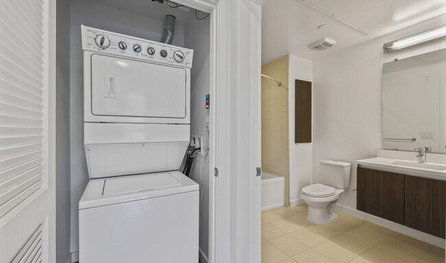 1725 S Bascom Ave unit ID1355962P, Campbell, CA 95008 - photo 6