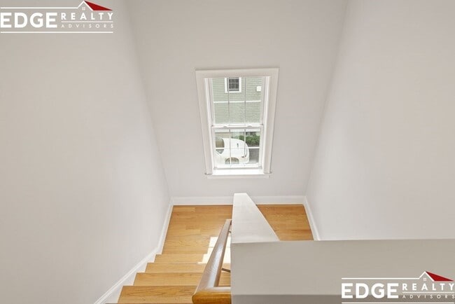58 Holton St, Boston, MA 02134 - photo 5