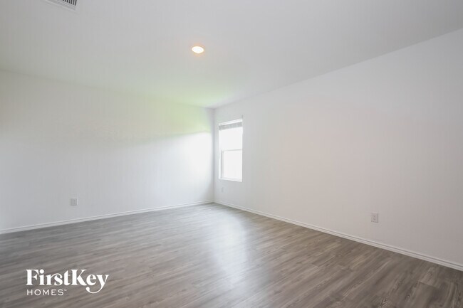 1923 Morse Way, San Antonio, TX 78227 - photo 7