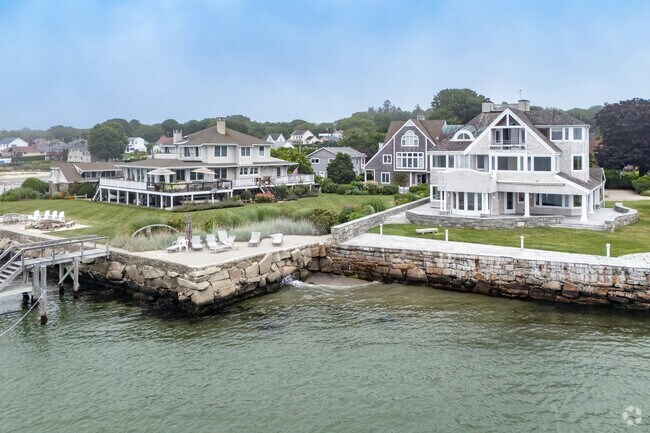 Waterfront homes in Waterford make a splash when sales can top 1.5 Million Dollar.