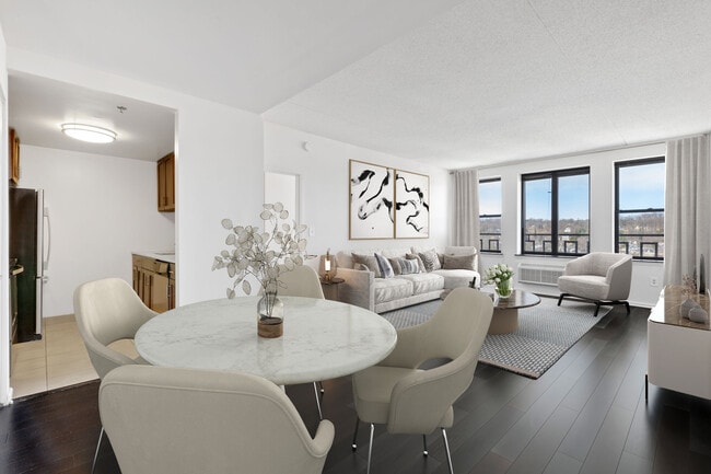 Chancery Square, Morristown, NJ 07960 - photo 2