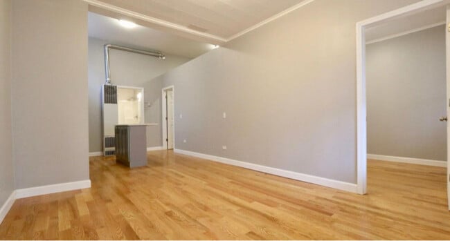 2156 W 18th Place unit 1R, Chicago, IL 60608 - photo 7