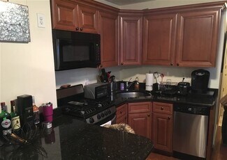 92 Endicott St Unit 1, Boston, MA 02113