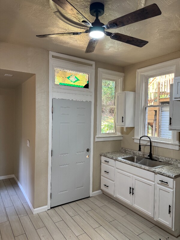 755 Chislett St unit A, Pittsburgh, PA 15206 - photo 1