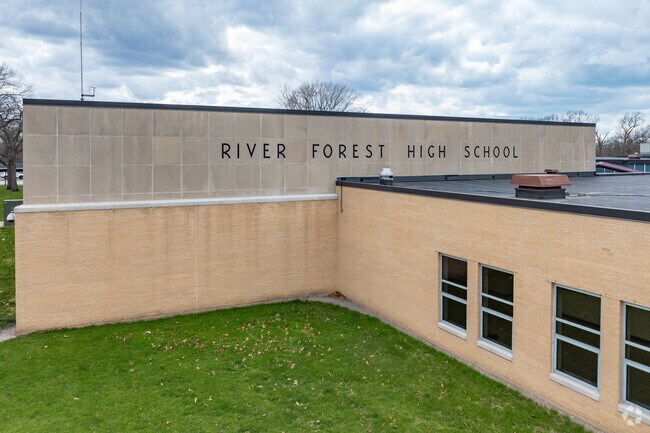 River Forest Jr-Sr Public High School name.