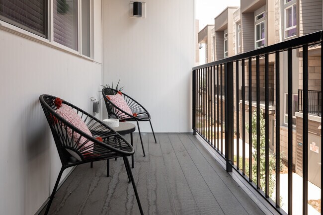 Legacy at Fitz, Aurora, CO 80011 - photo 7