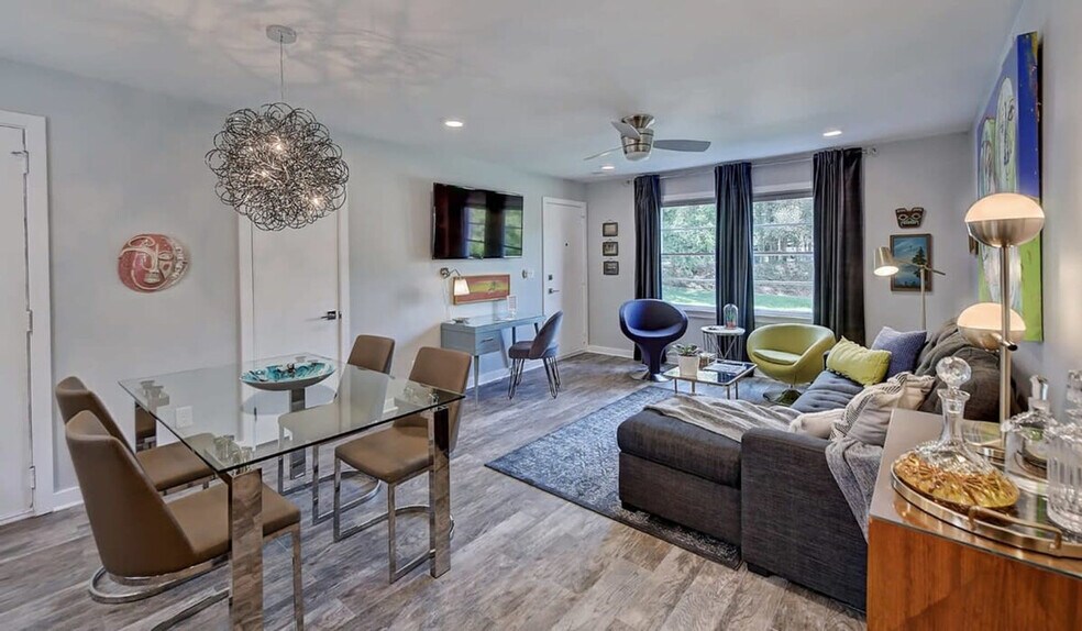 510 Queens Rd unit FL1-ID1331060P, Charlotte, NC 28207 - photo 1