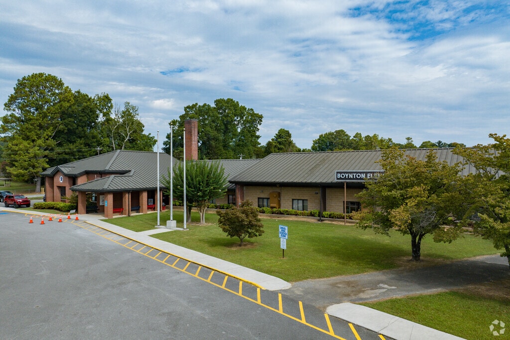 Test scores at Boynton Elementary School are above average.