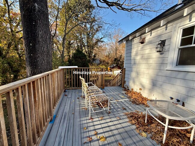 245 Cottage Rd, West Roxbury, MA 02132 - photo 4