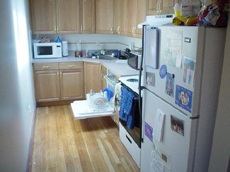 21 Gibbs St Unit 4, Brookline, MA 02446