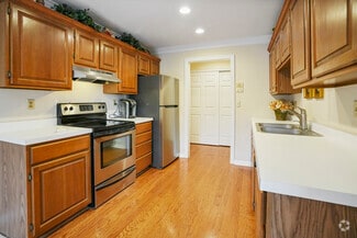 6656 Fountains Blvd, West Chester, OH 45069