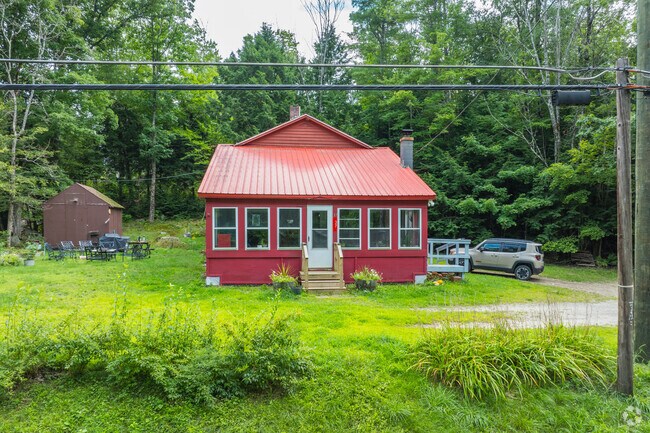 Most of the Cottage-style homes in sit with large lawns that are perfect for outdoor hangouts.