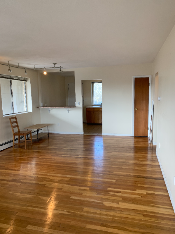 77 Pitman St Unit 201, Providence, RI 02906