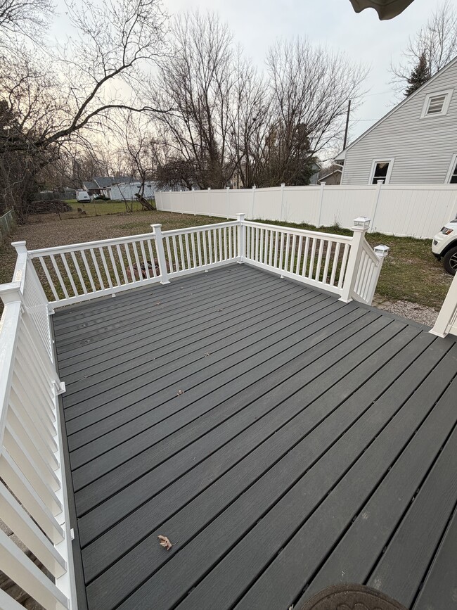 650 Sherman St, Geneva, OH 44041 - photo 3