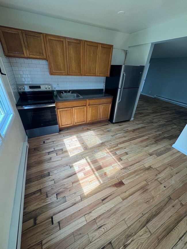 35 Highland Ave unit 3, Monticello, NY 12701 - photo 2