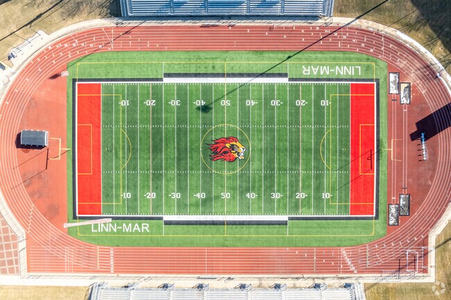 Linn-Mar Schools serve the northern half of Marion.