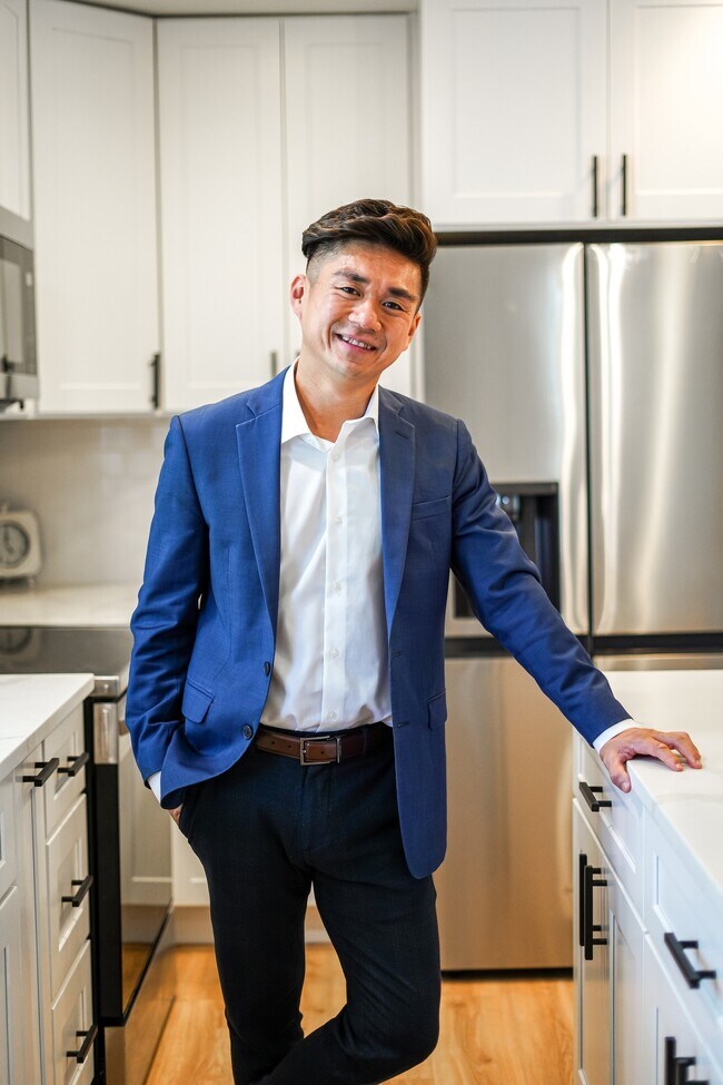 Tim Hoang