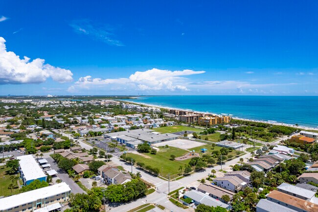 Cape View Elementary School in Cape Canaveral is rated a B+ by Niche.