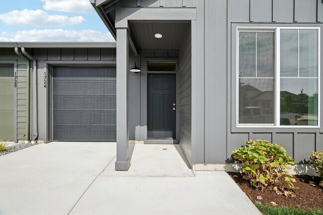 1724 NW 18th St, Battle Ground, WA 98604 - photo 4