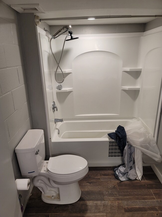 327 S Hocker Ave unit R, Independence, MO 64050 - photo 5