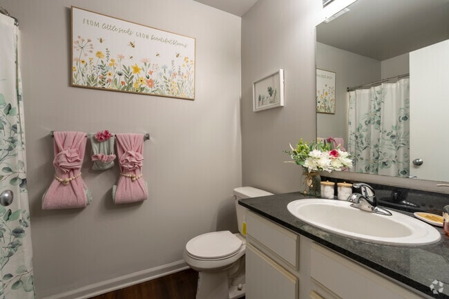 2BD, 2BA - 854SF - Emerald - Bathroom 1
